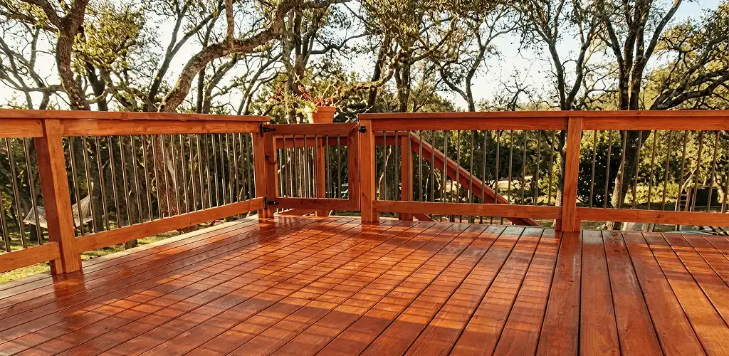 Deck sealing results with a freshly sealed wood deck in Wilmington, NC